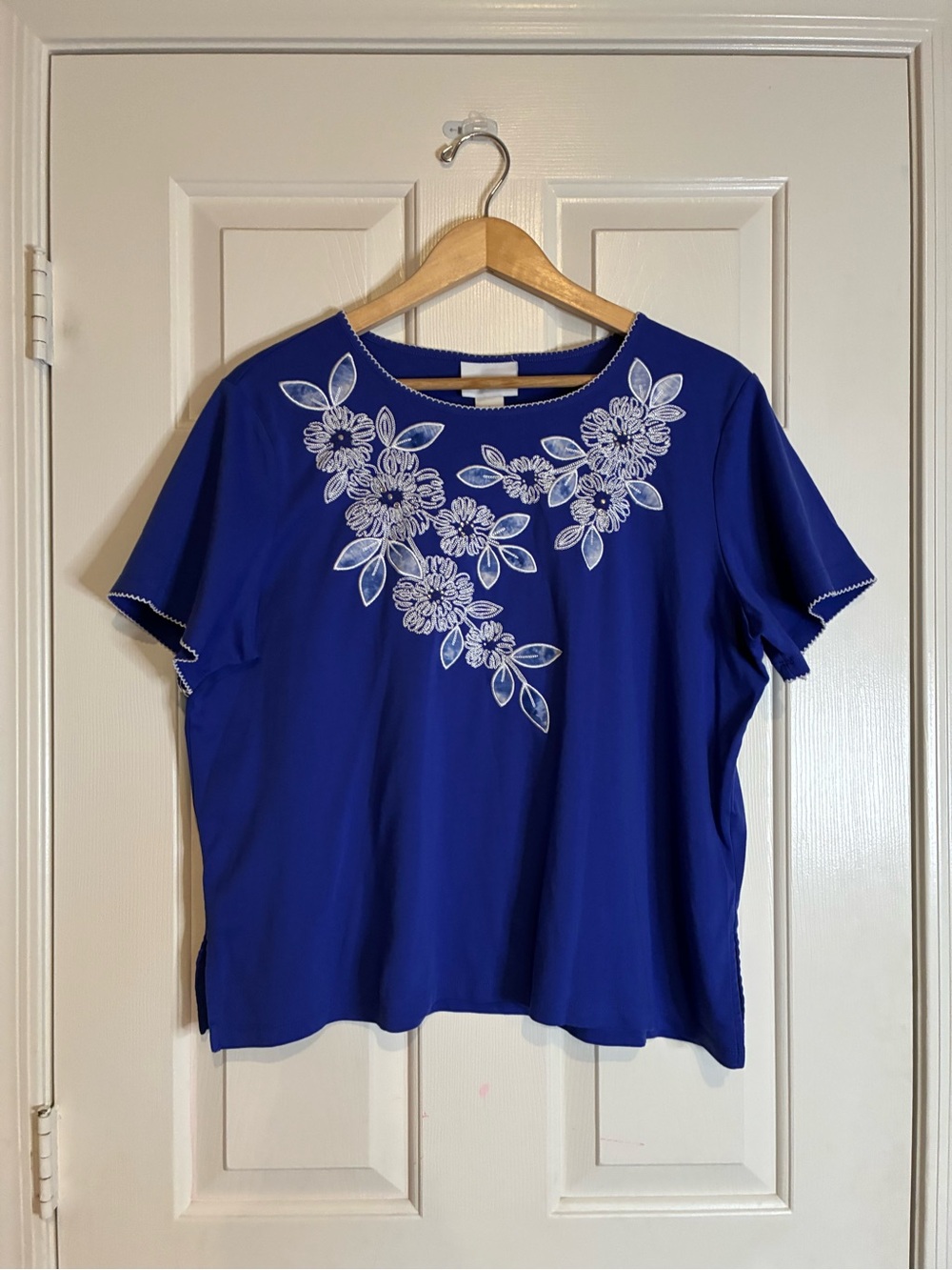 Alfred Dunner Royal Blue Short Sleeve Top with White Floral Embroidery
